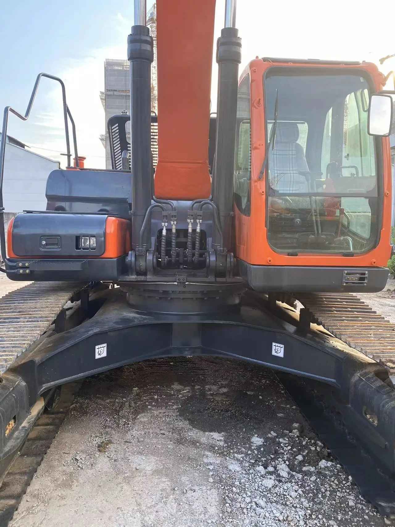 Doosan DX300 Excavator