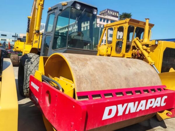 Dynapac CA30 Roller
