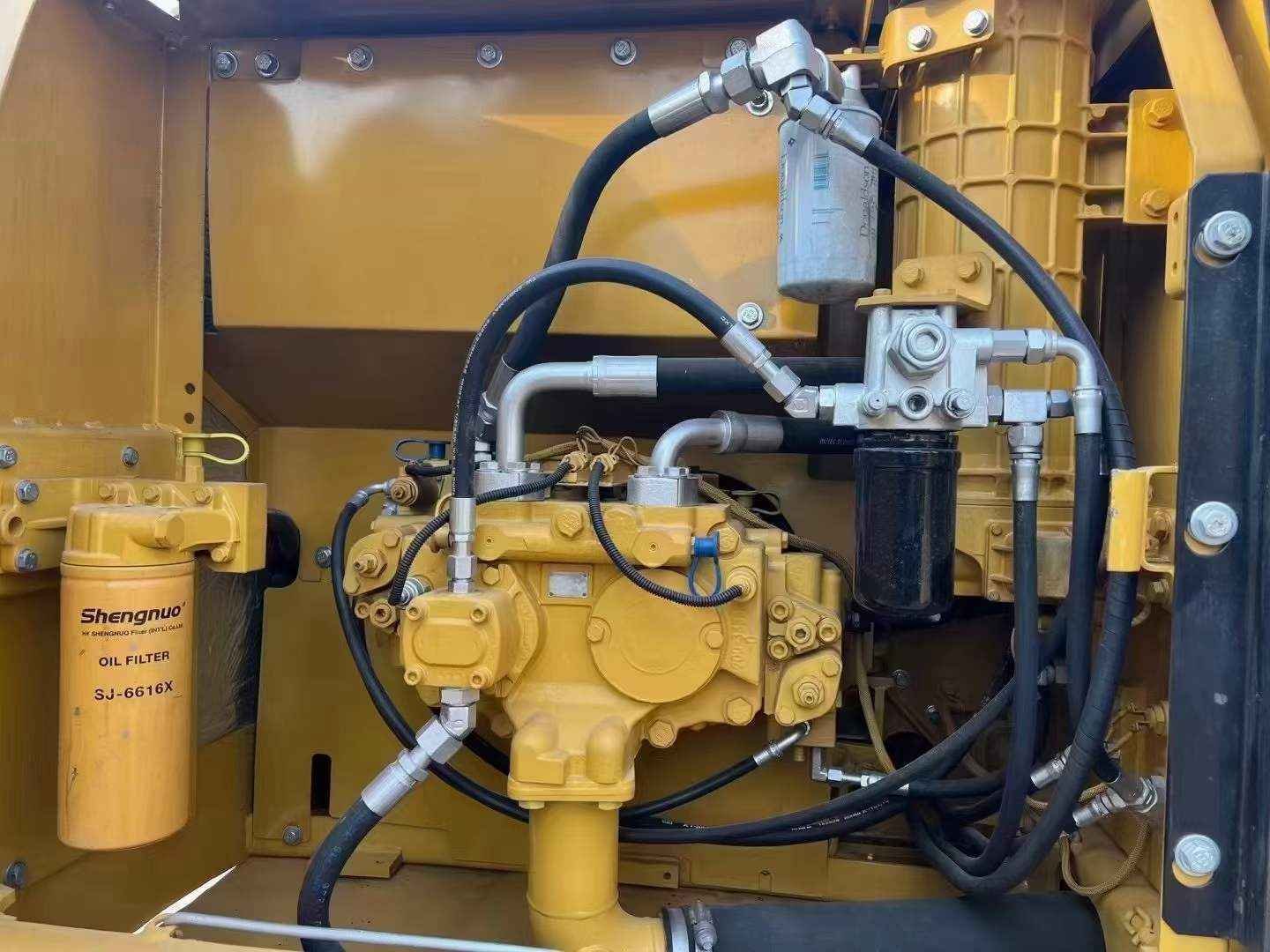 Caterpillar 320D Excavator