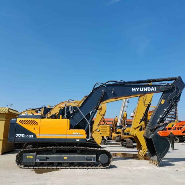 hyundai-220lc-9s-excavator-01