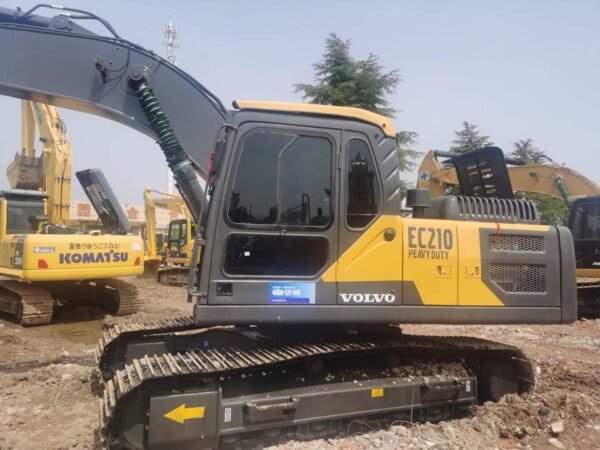 Volvo EC210 Excavator