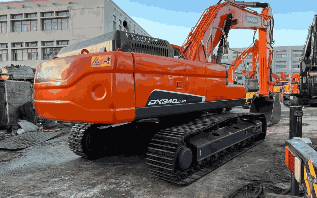 Doosan DX340 Excavator