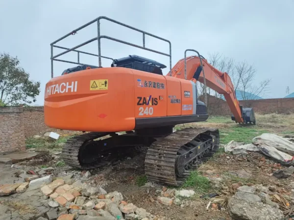 Hitachi ZX240 Excavator