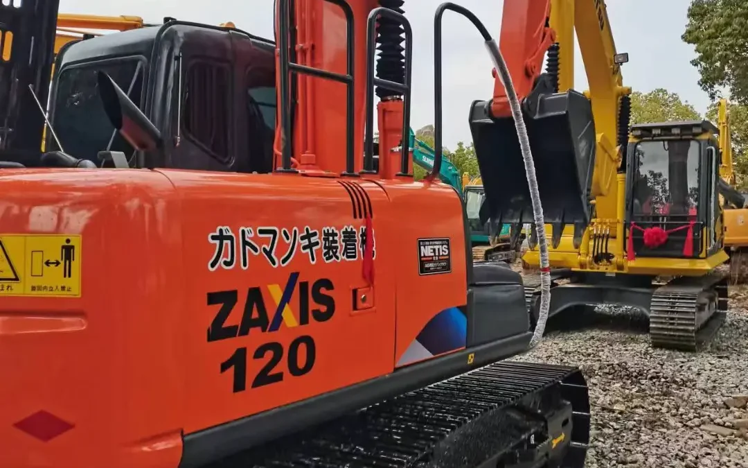 Hitachi ZX120 Excavator