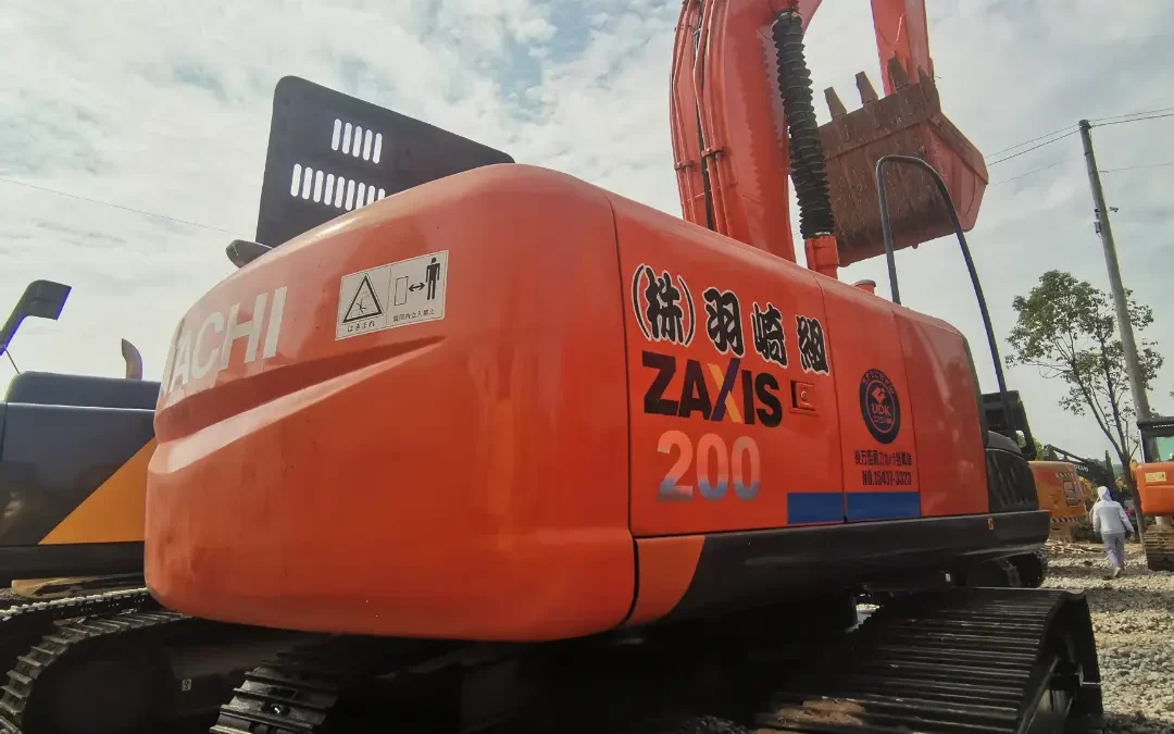 Hitachi ZX200 Excavator