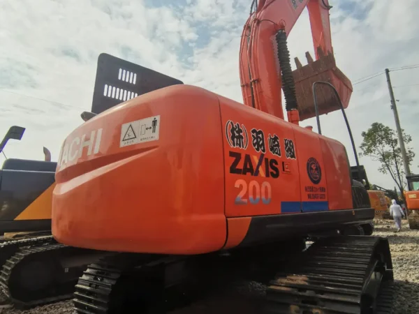 Hitachi ZX200 Excavator