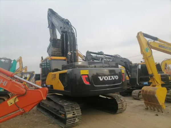 Volvo EC300 Excavator