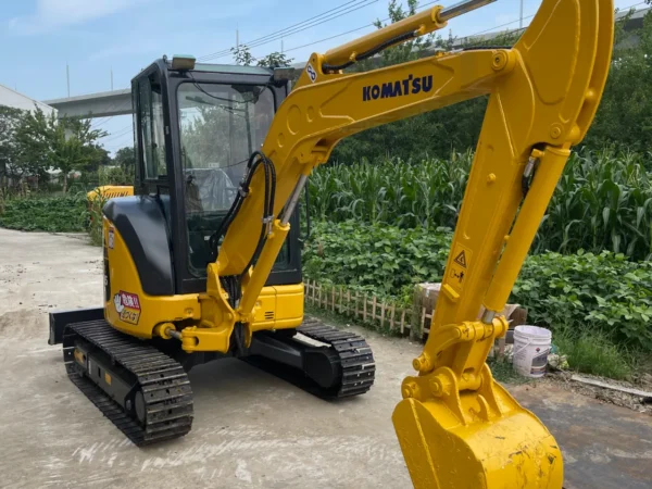 Komatsu PC35 Excavator
